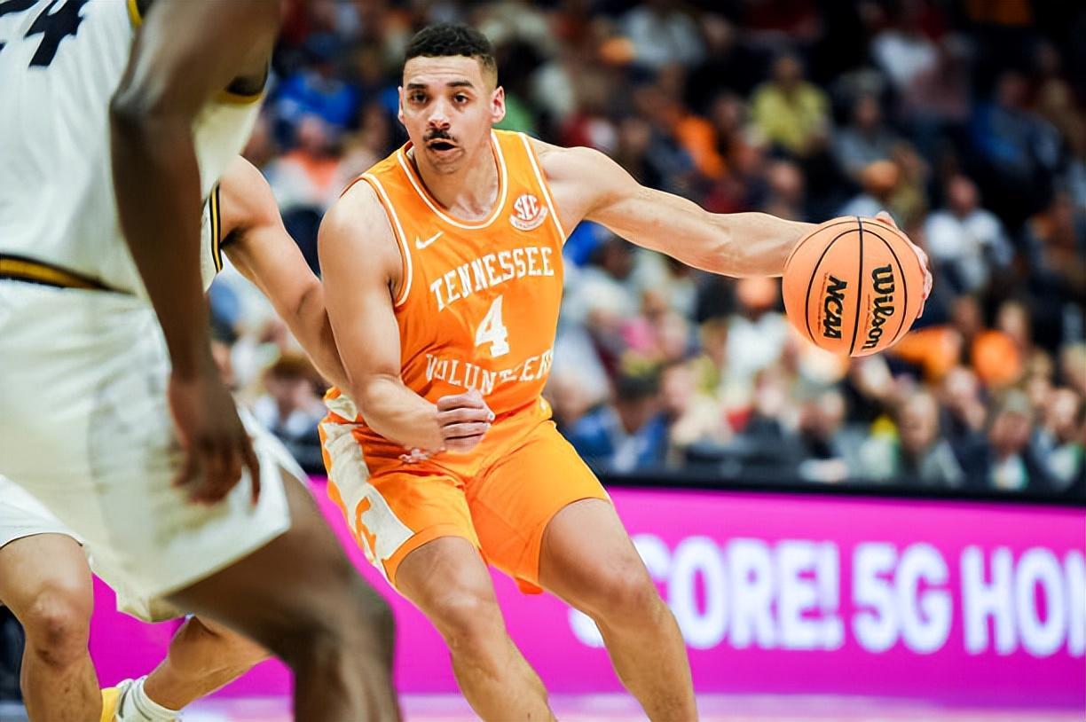 开云体育-先签后裁!猛龙如此操作是为了给前田纳西后场8.53万美元奖励?