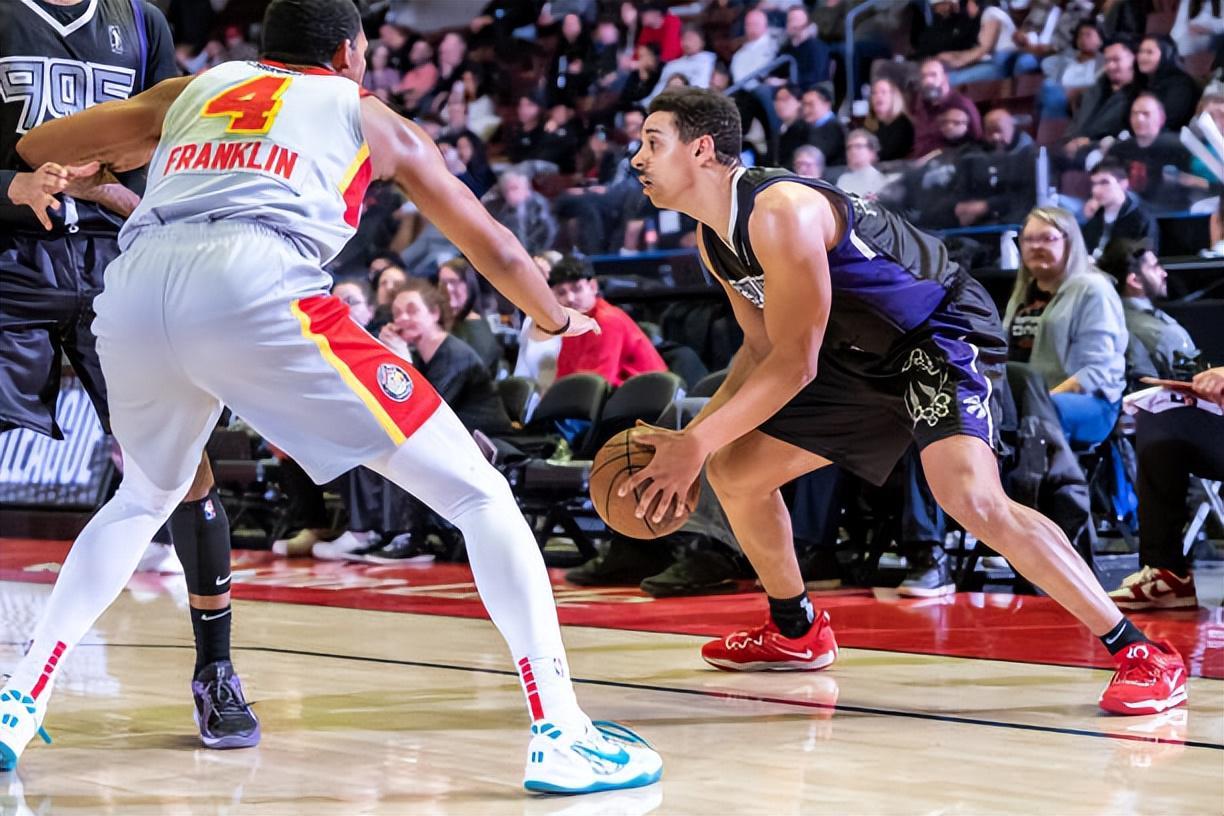 开云体育-先签后裁!猛龙如此操作是为了给前田纳西后场8.53万美元奖励?