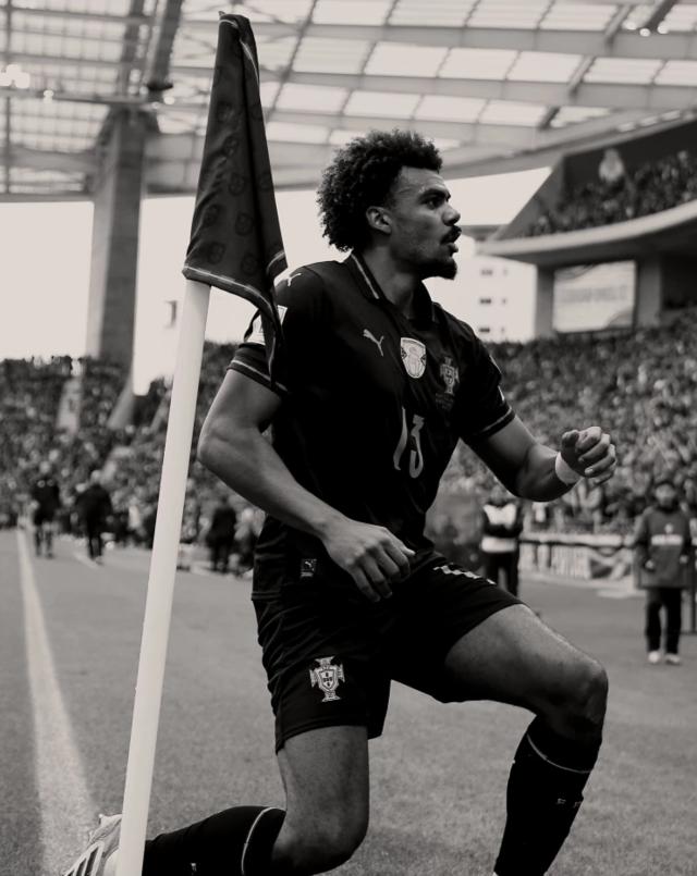 开云-C罗停赛 葡萄牙9比1大胜亚美尼亚 直接晋级世界杯