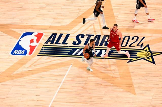 1734588411117066305.jpg kaiyun-NBA全明星变四队竞争!KD莫兰特齐吐槽:这么改太糟