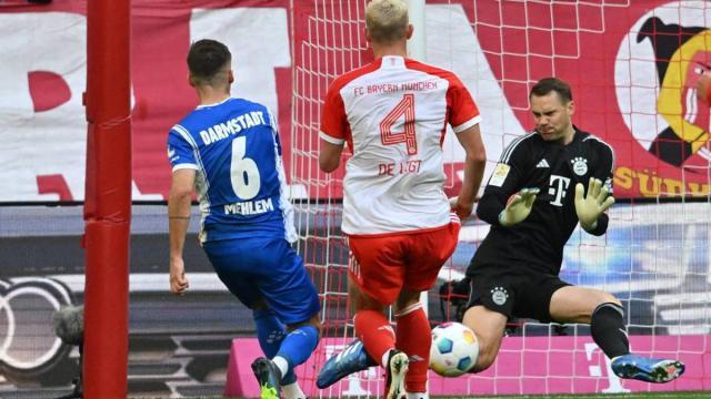 开云-诺伊尔时隔323天后精彩复出，被3红8球和凯恩抢戏