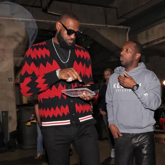 1768448819586027578.jpg 富保罗建议用小里换JJJ 詹姆斯紧急表态撇清关系