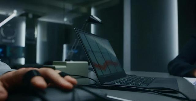 开云APP-1999年那笔血债，十年后终于有人去收了？美国特工横死街头，FBI连夜封锁现场