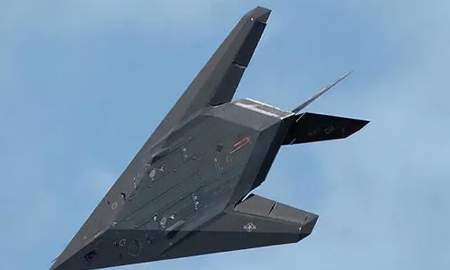 开云APP-1999年那笔血债，十年后终于有人去收了？美国特工横死街头，FBI连夜封锁现场