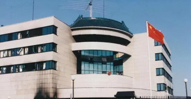 开云APP-1999年那笔血债，十年后终于有人去收了？美国特工横死街头，FBI连夜封锁现场