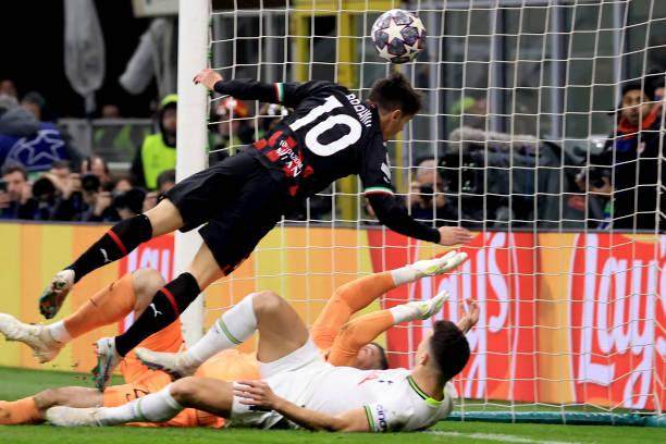 1676422882668077419.jpg 开云APP-小负米兰,热刺4天双线溃败?孔蒂扬言主场大反攻!