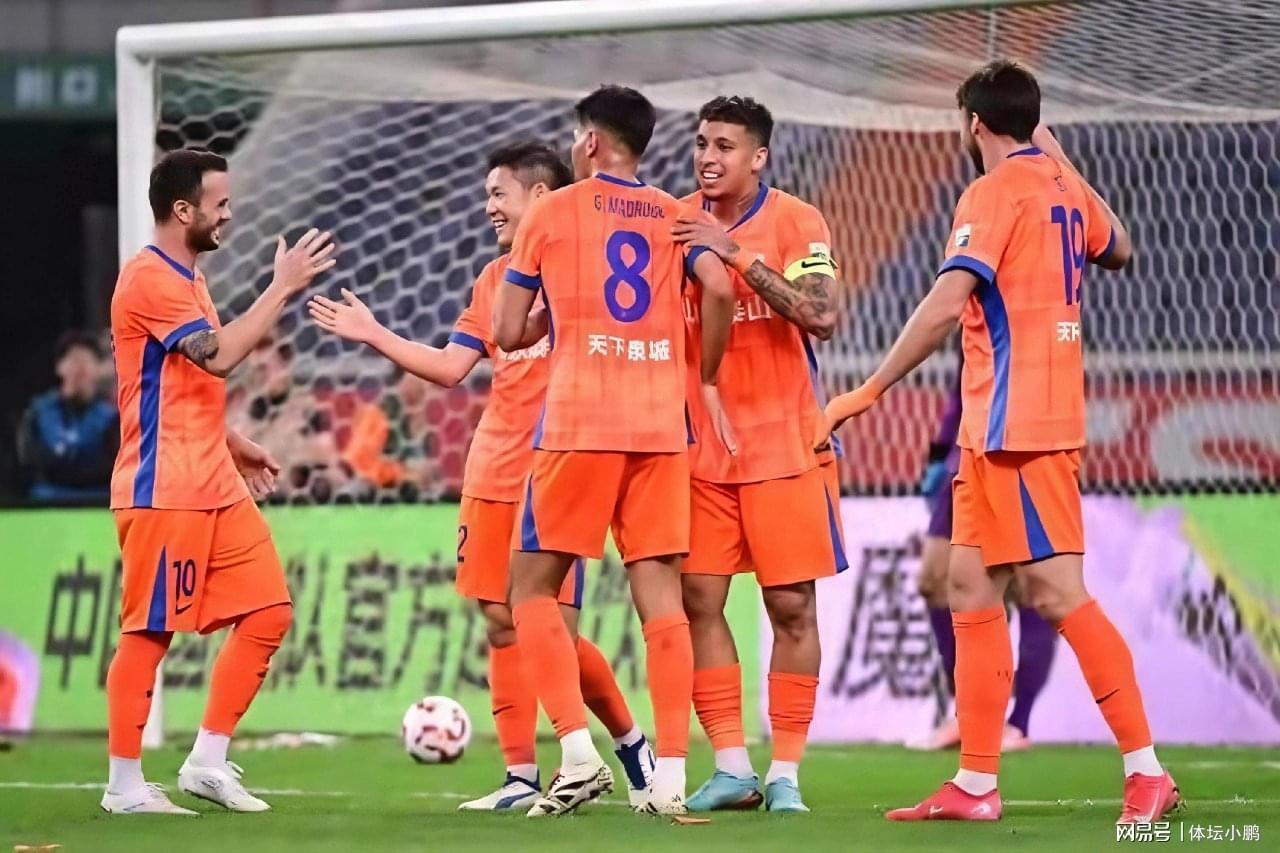 开云-泰山队重磅换刀！洛佩斯离队，替身即将空降，联手克雷桑引爆中超