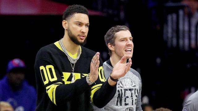 1647413800360049568.jpg 开云-纳什:我们对于西蒙斯在常规赛复出很有信心