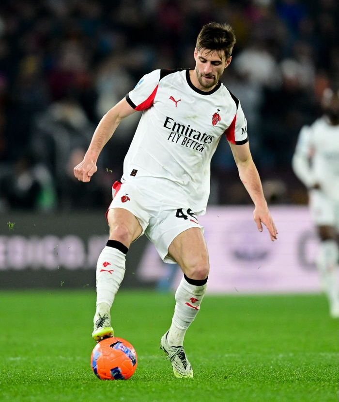 开云下载-加比亚发文激励米兰，呼吁球队齐心协力前进|AC米兰|达科·加比|意甲联赛|AC米兰赛事_新浪体育_新浪新闻