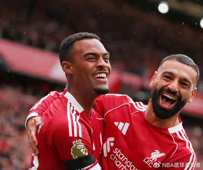 开云官网-40万周薪换10场球荒，萨拉赫的利物浦传奇正被时间“偷家”？|穆罕默德·萨拉赫|英超|萨拉赫-叶海亚|安菲尔德球场|西汉姆联_新浪体育_新浪新闻