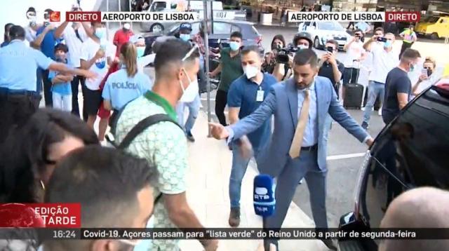 开云官网-【实时更新】下树！曼联官方确认C罗回归梦剧场！