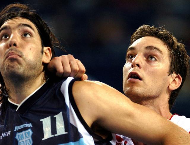 开云APP-斯科拉和大加索尔同天告别 传奇退场、时代落幕