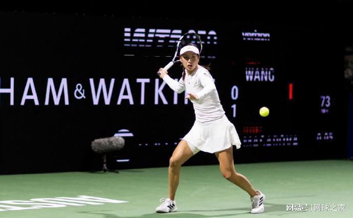 开云体育-浪费好签？王欣瑜单双打均首轮游！