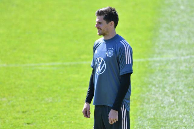 kaiyun-德国队备战忙勒夫干劲十足 右后卫有了新选择？