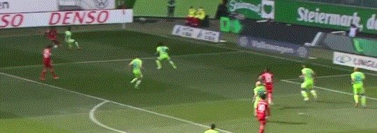 开云下载-【德甲】穆夏拉双响破纪录 拜仁3比2客胜沃尔夫斯堡