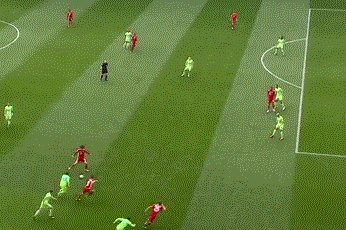 开云下载-【德甲】穆夏拉双响破纪录 拜仁3比2客胜沃尔夫斯堡